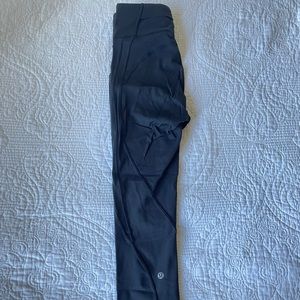 Lululemon sweat crop 23’’